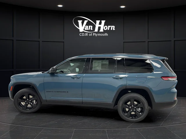 New 2026 Steel Blue Exterior Paint Jeep Limited image 4