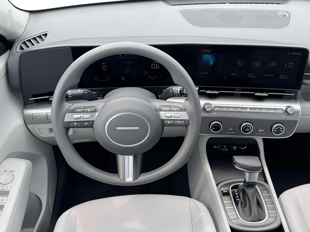 2026 Hyundai Kona SE - Photo 11