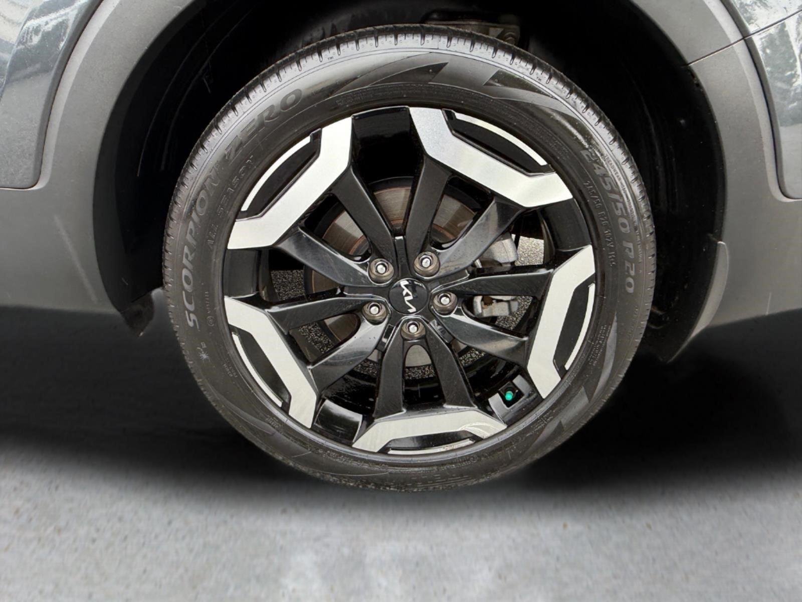 Used 2024 Gravity Gray Kia EX image 15