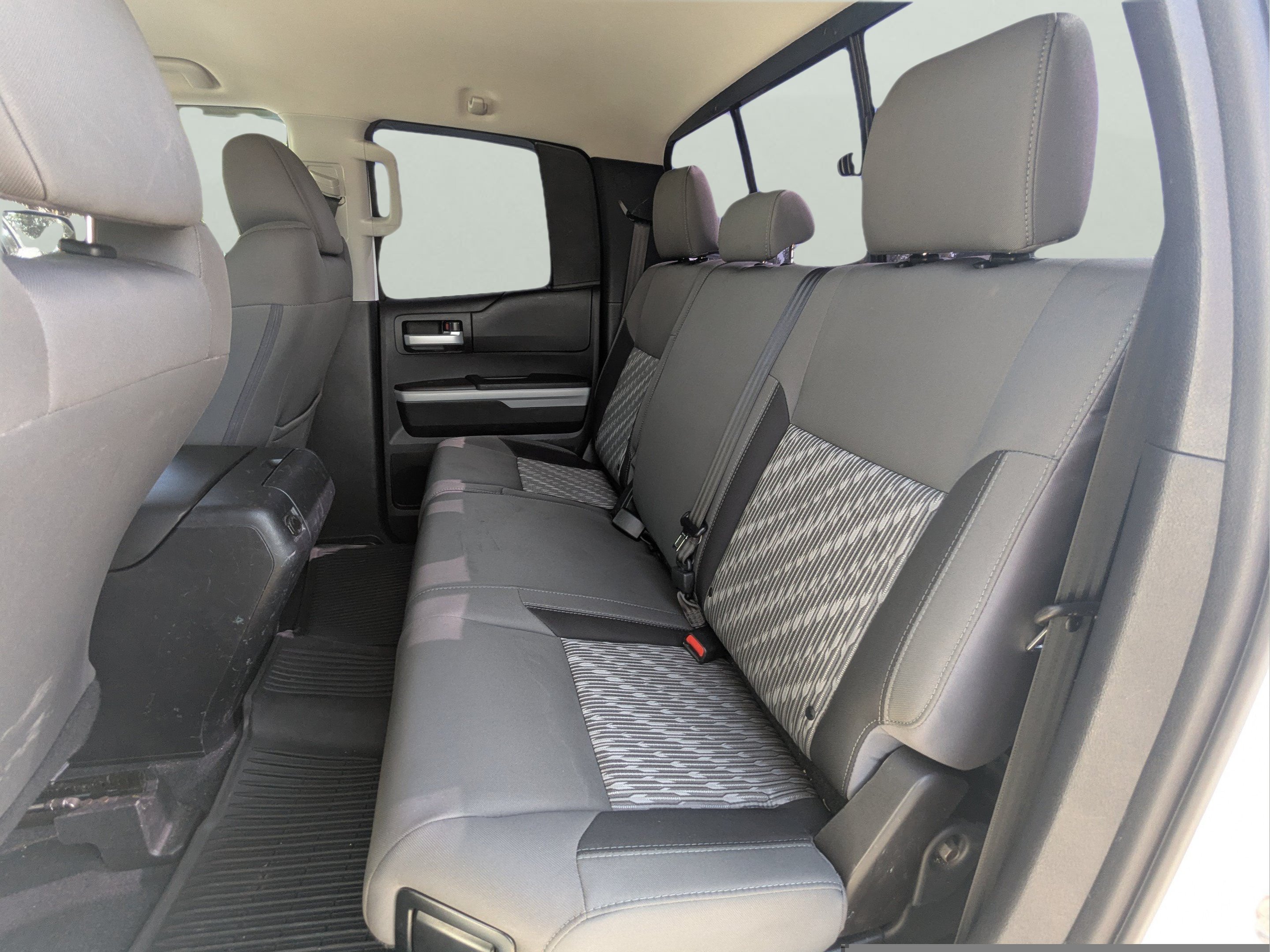2020 Toyota Tundra SR5 - Photo 15