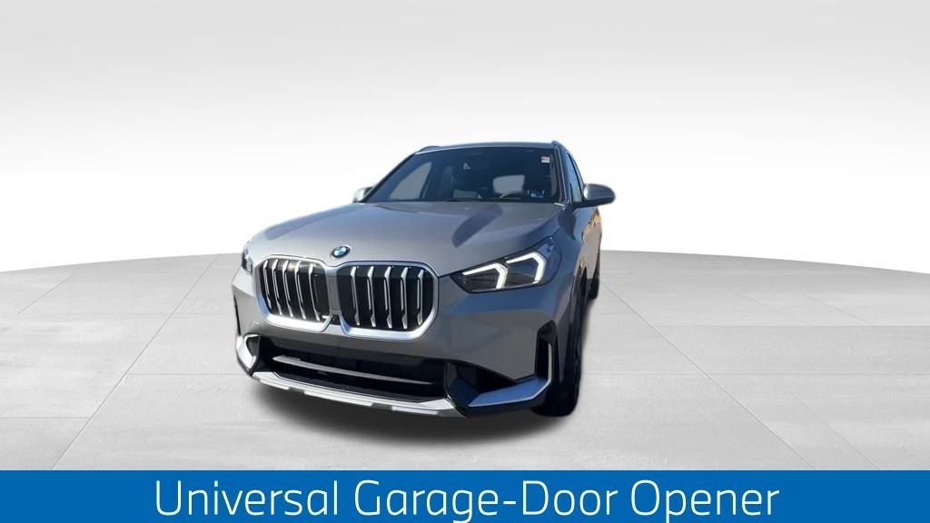 Used 2026 Silver BMW xDrive28i image 9