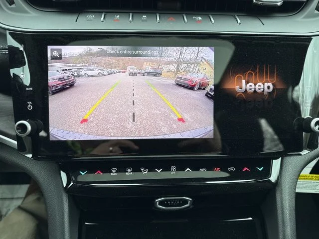 Used 2026 Gray Jeep Altitude image 38