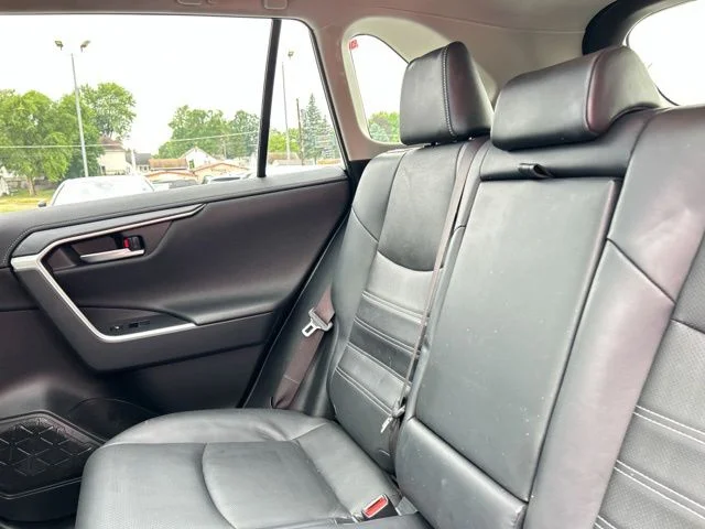 Used 2019 Silver Sky Metallic Toyota Limited image 19