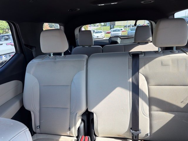 Used 2022 White Chevrolet LS image 14