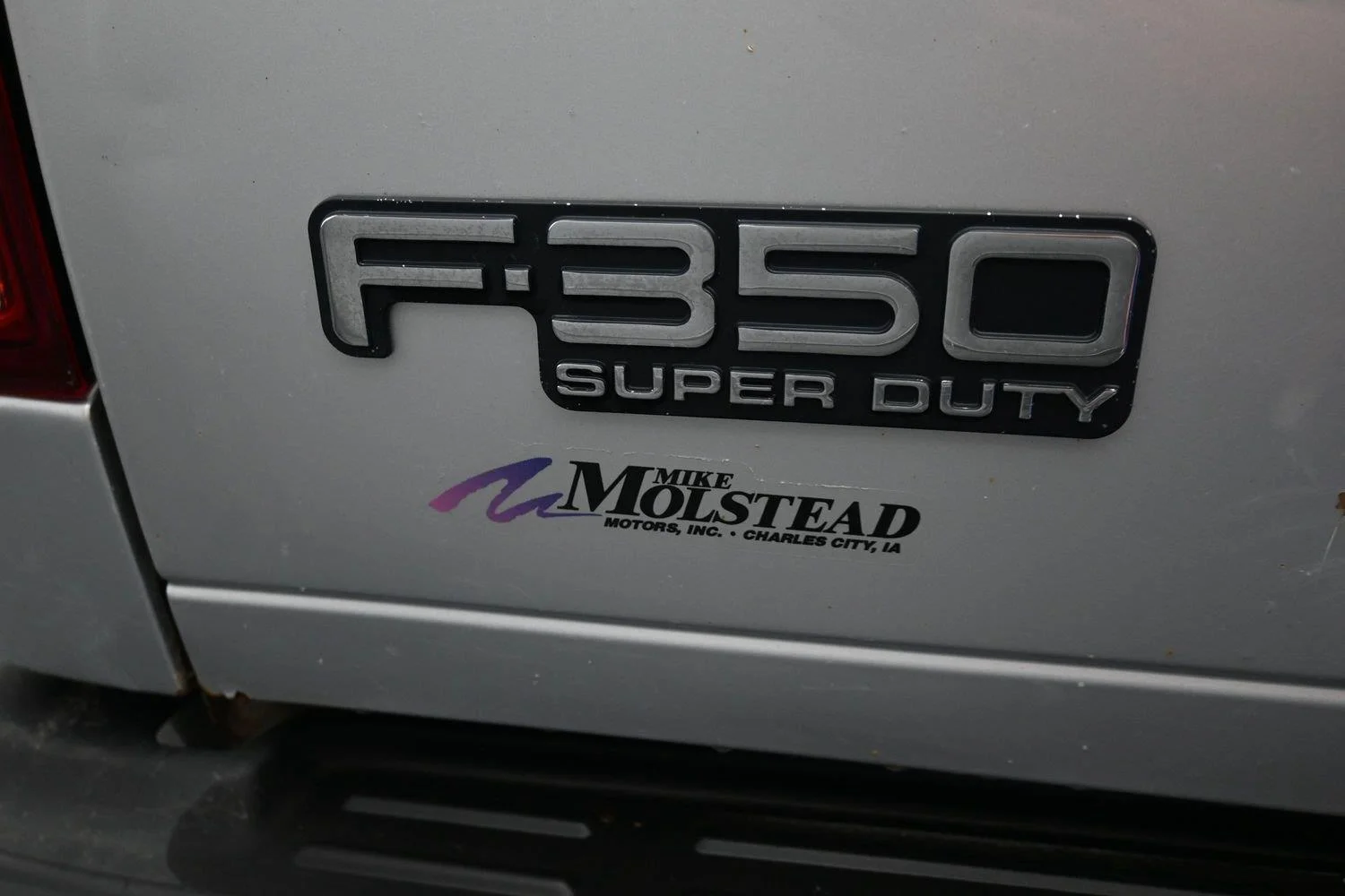 Used 2000  Ford Lariat image 16
