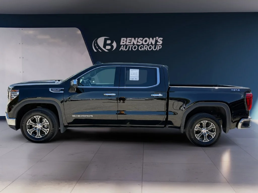 Used 2025 Black GMC SLT image 2