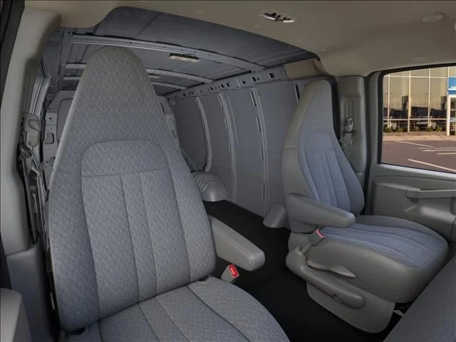 2026 GMC Savana Cargo Work Van - Photo 16