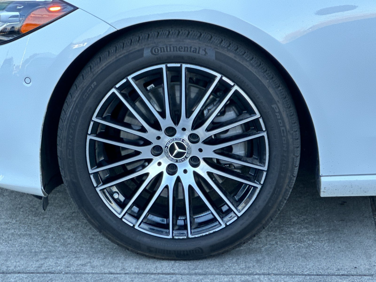 Used 2025 White Mercedes-Benz C 300 image 23