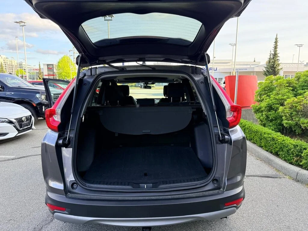 Used 2018 Modern Steel Metallic Honda EX AWD Dilawri Certified   One Owner   Local BC image 8