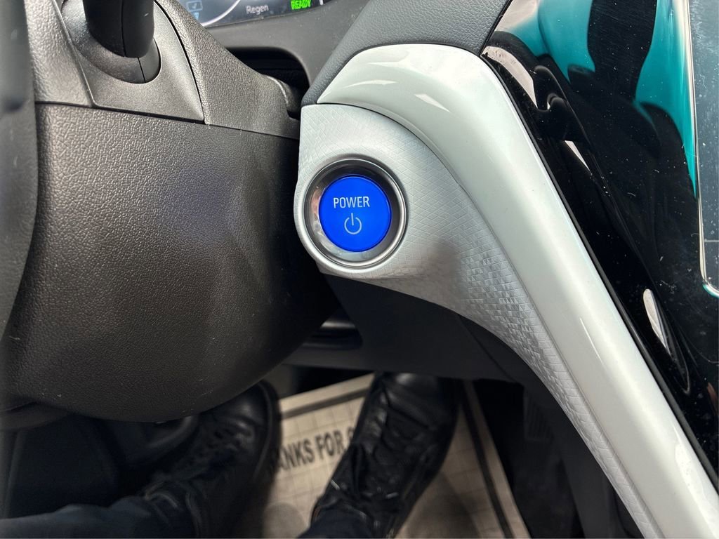 Used 2017 Includes (TUS) Black grille. Chevrolet LT image 27