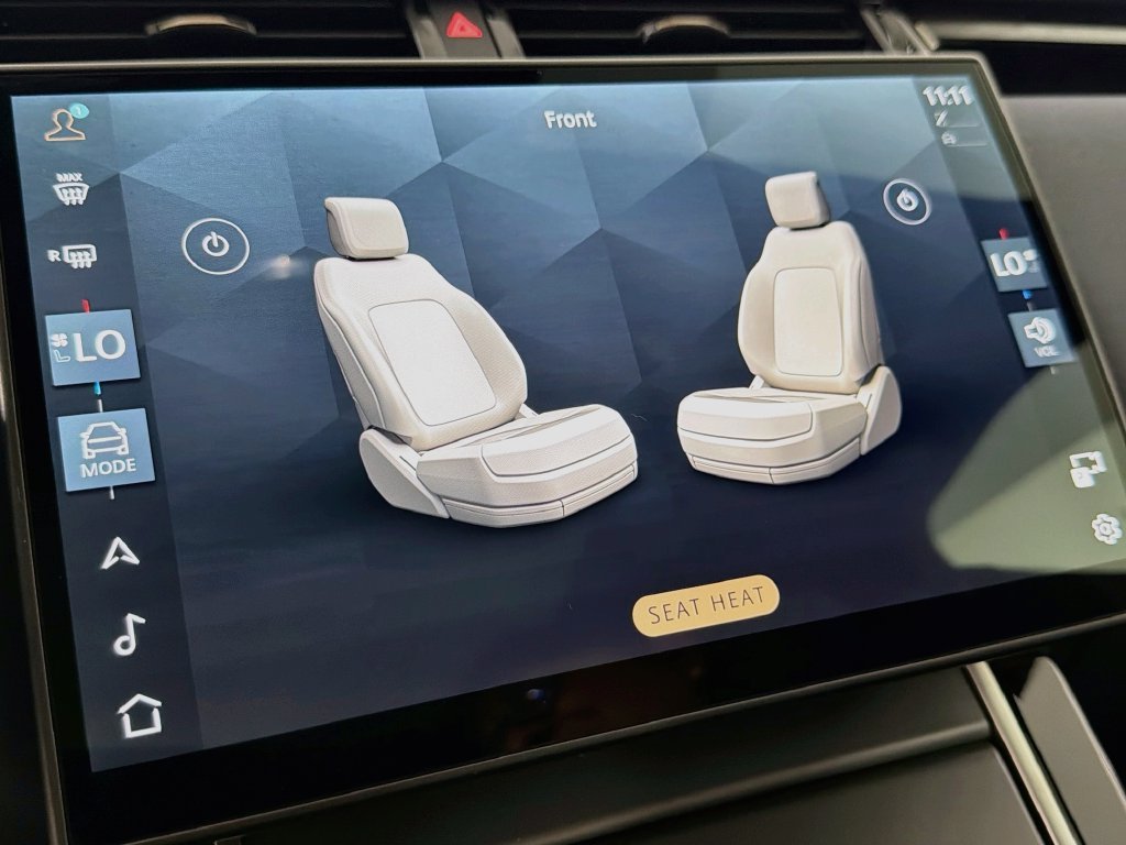 New 2026 Fuji White Land Rover S image 21