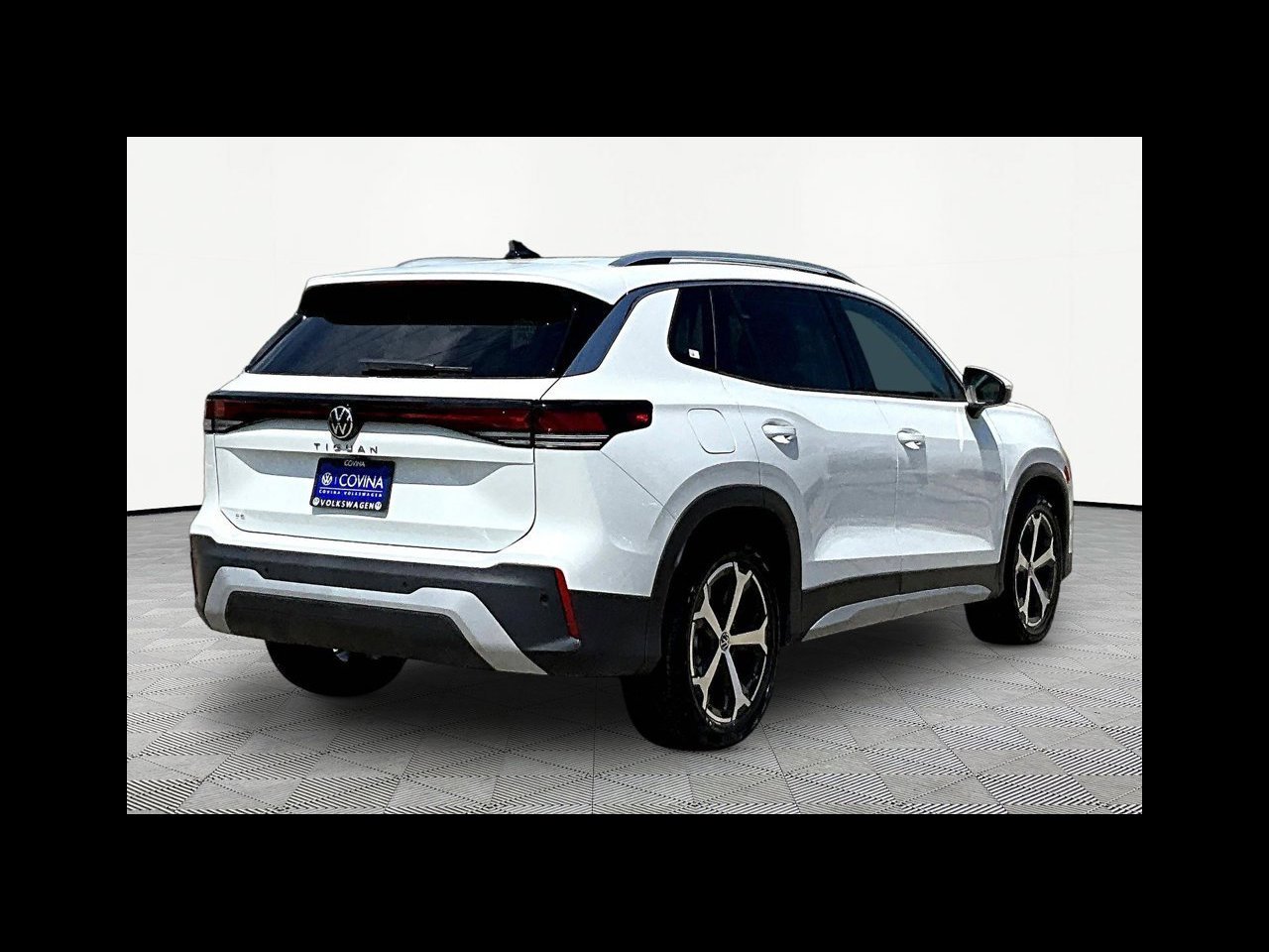 New 2026 Pure White Volkswagen 2.0T SE image 6