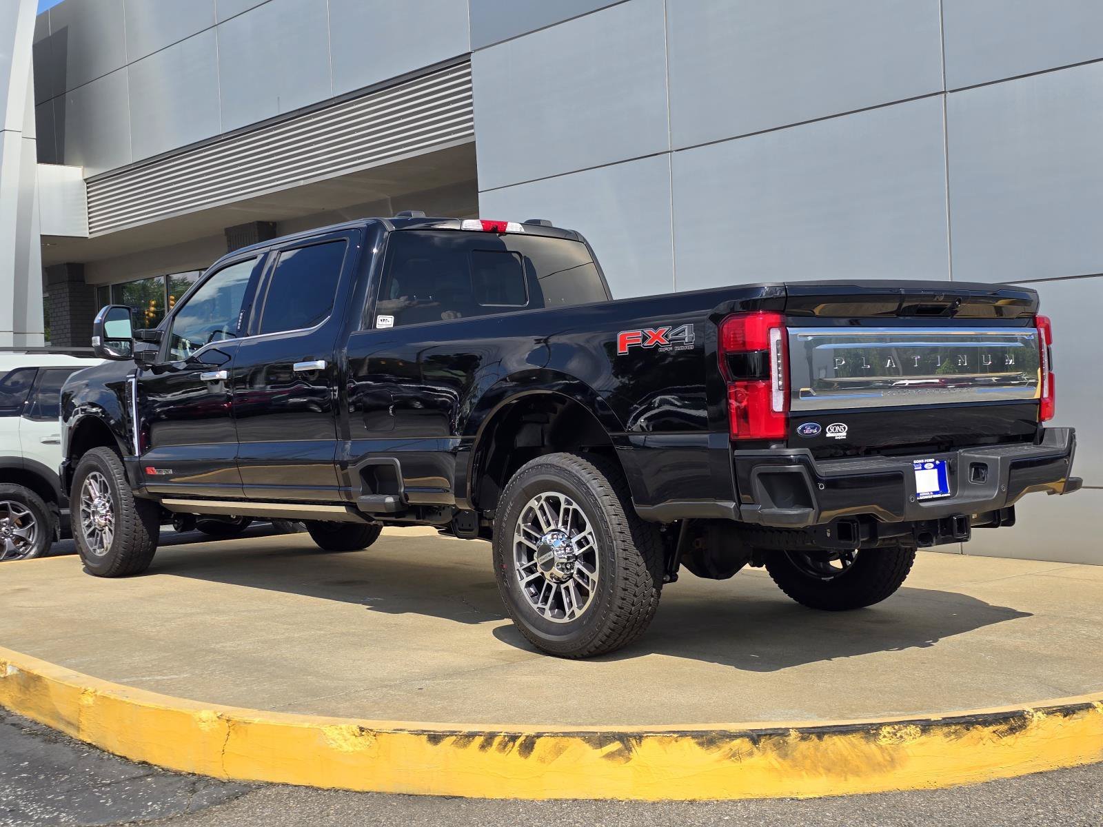 New 2026 Agate Black Metallic FORD F-350® Platinum® image 5