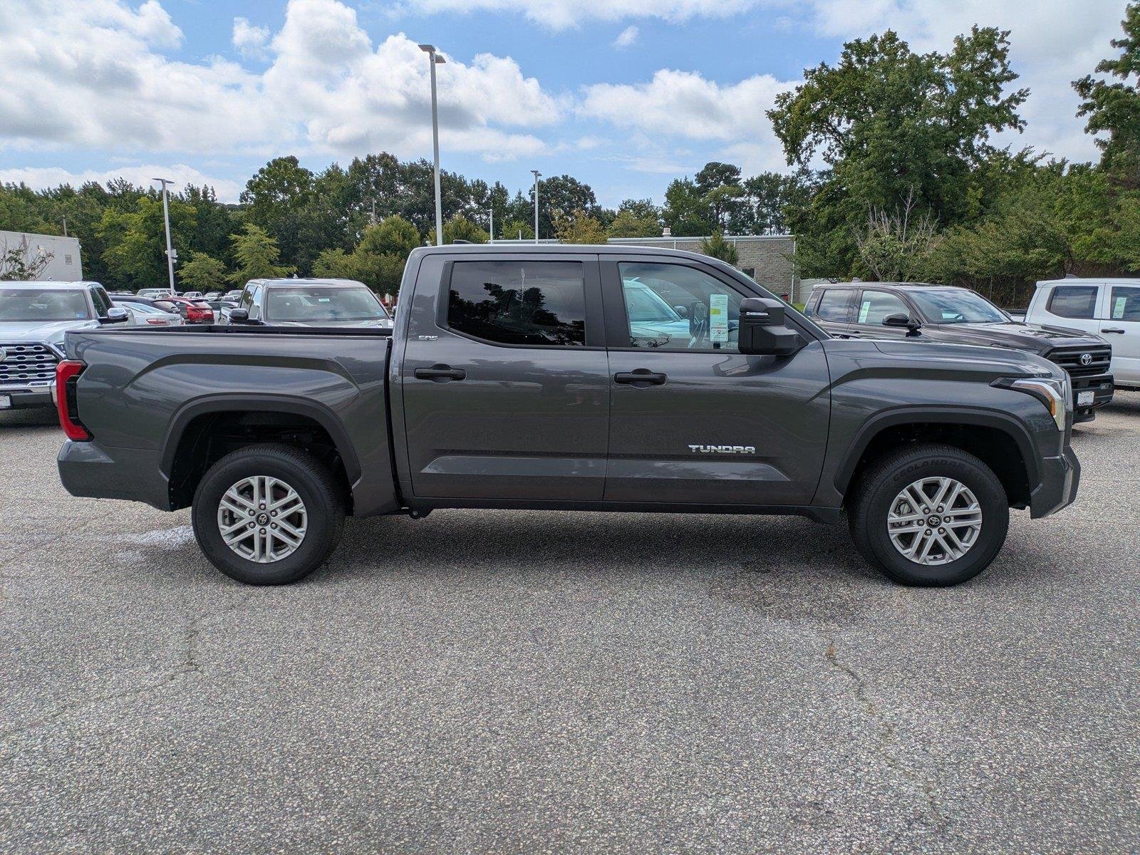2026 Toyota Tundra SR5 - Photo 3