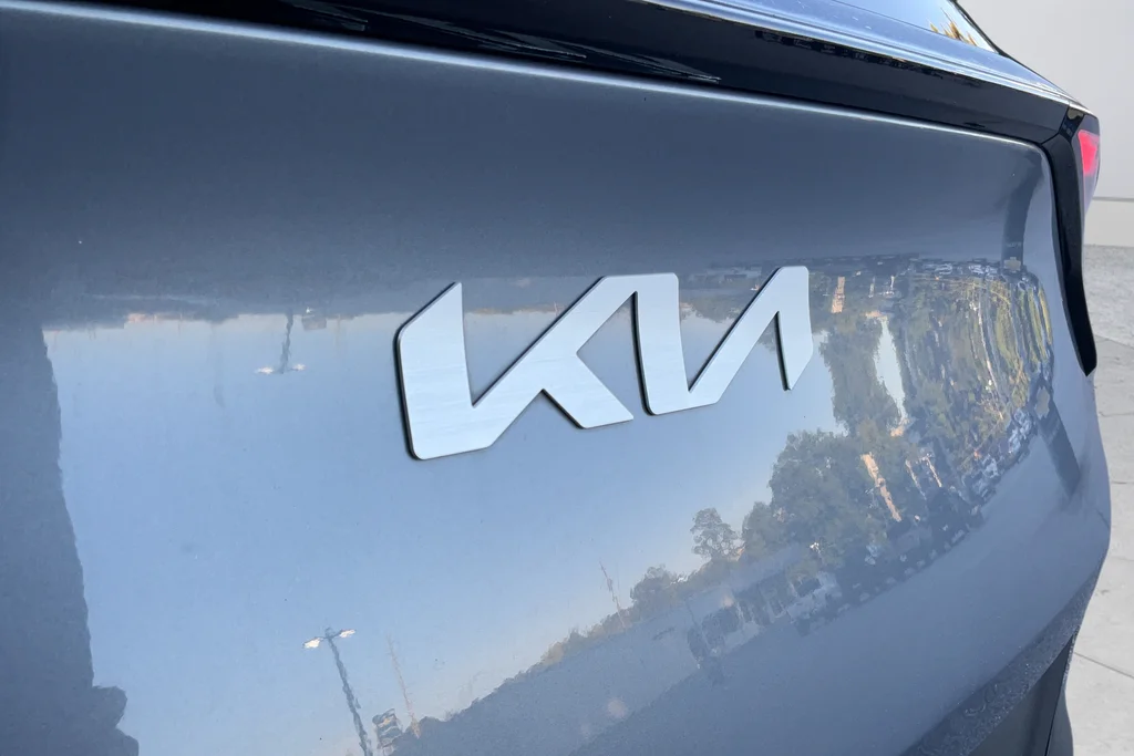 Used 2023 Silver Kia EX image 31