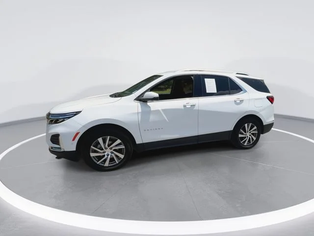 Used 2024 White Chevrolet Premier image 5
