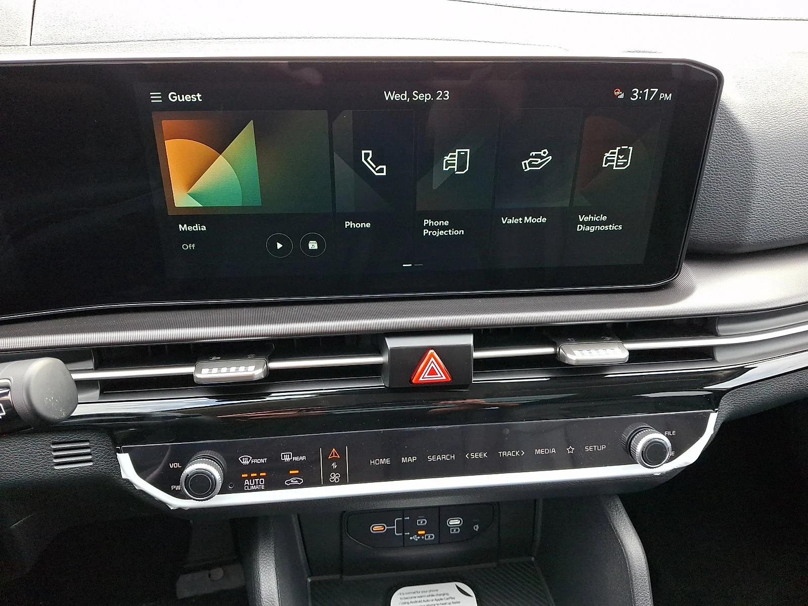 New 2027 White Kia EX image 17