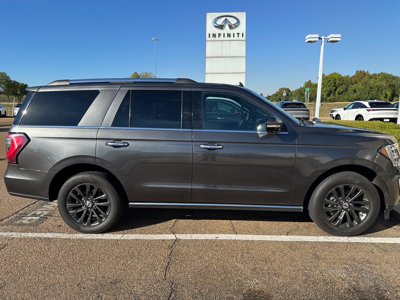 Used 2021 Gray Ford Limited image 5