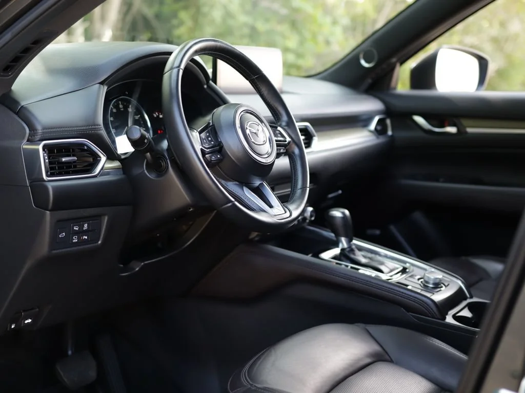 Used 2021 Gray Mazda Signature image 9