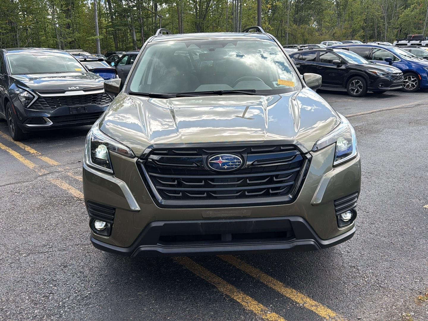 Used 2024 Autumn Green Metallic Subaru Premium image 7
