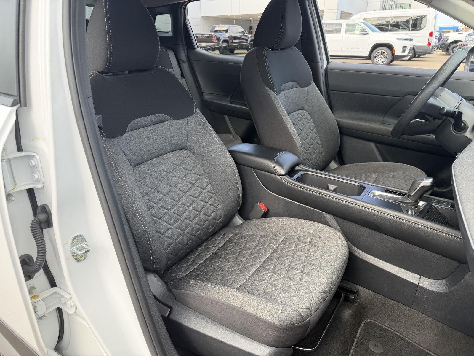 Used 2025 Fresh Powder Nissan SV image 19