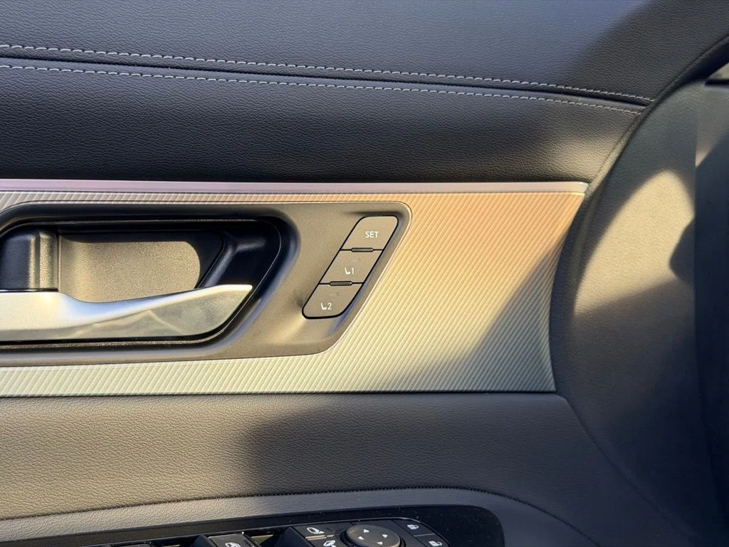 New 2026 Gold Nissan Platinum image 11