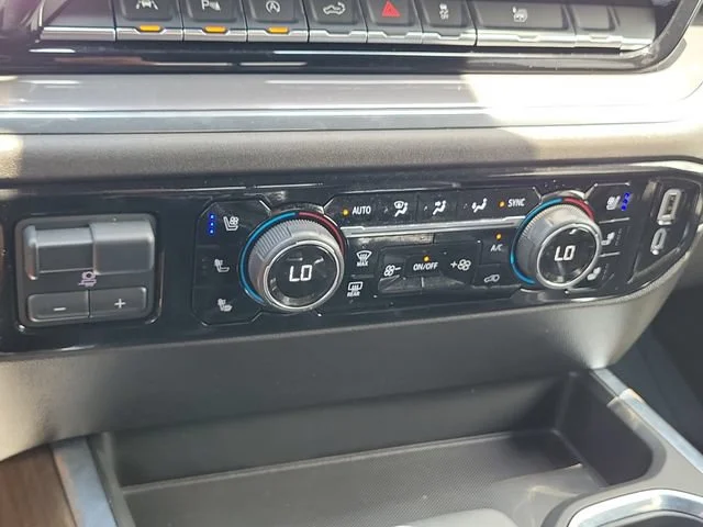 2025 Chevrolet Silverado 1500 High Country - Photo 36