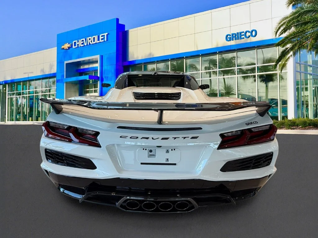 New 2027 Arctic White Chevrolet 2LZ image 6