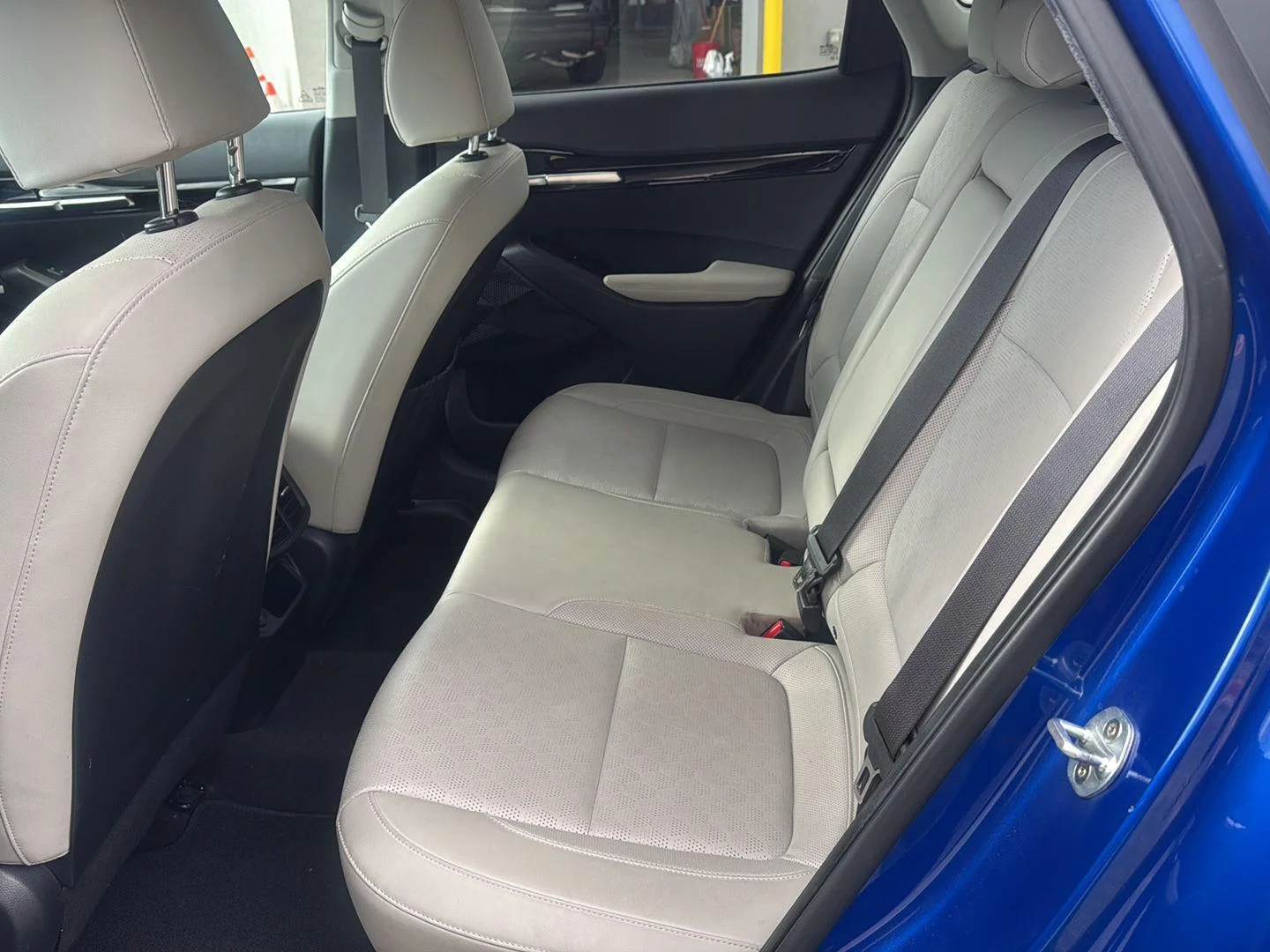 Used 2021 Neptune Blue Kia SX Turbo image 8