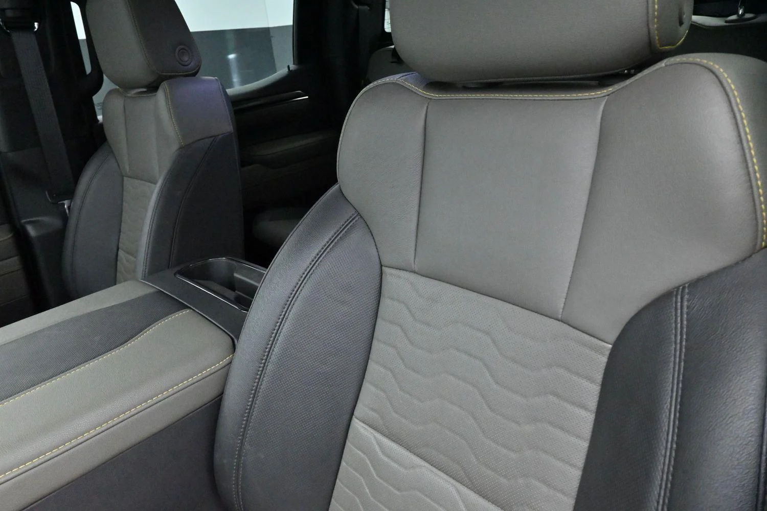 Used 2023 Summit White Chevrolet ZR2 image 14