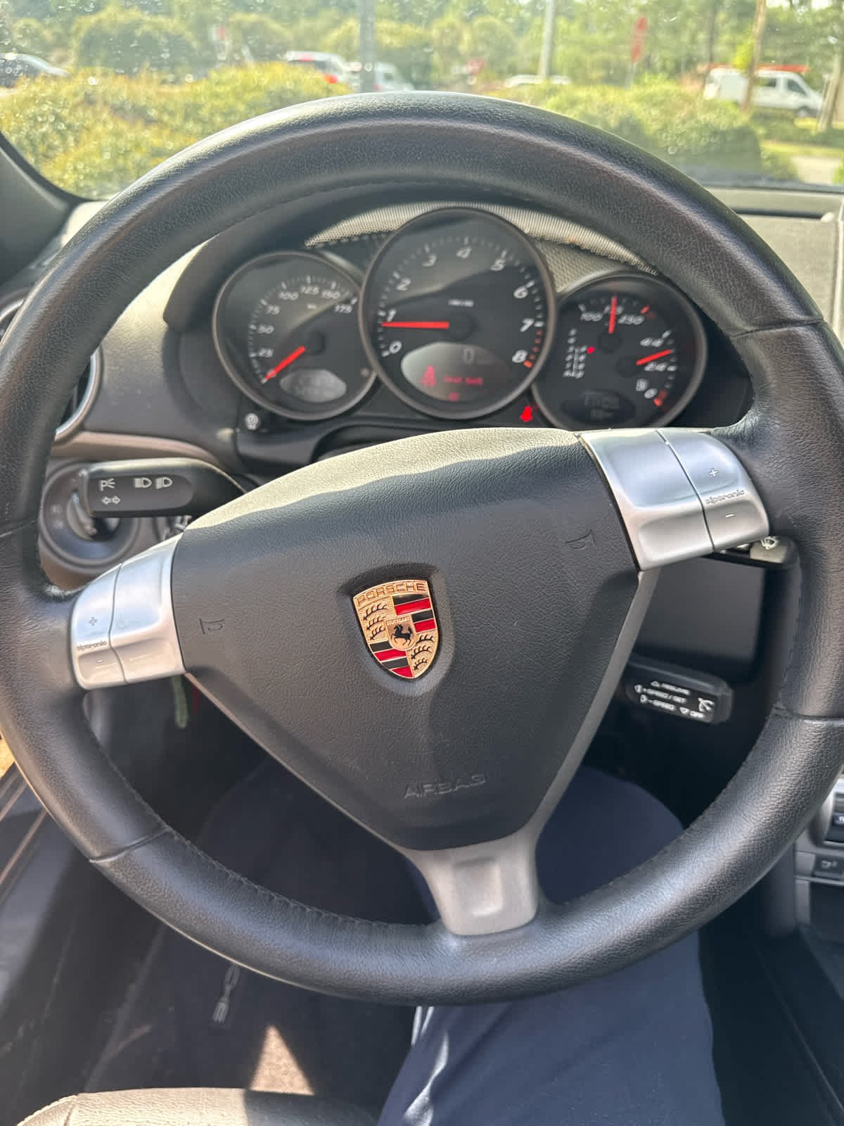 Used 2005 GRAY Porsche  image 4