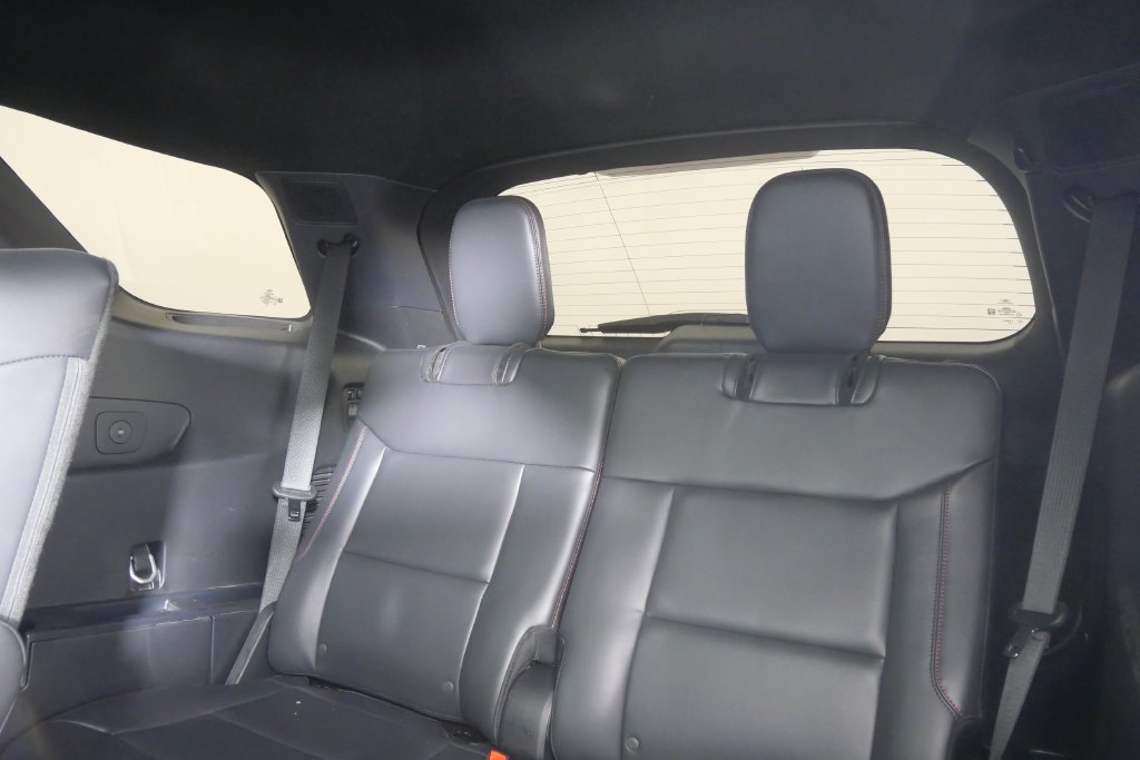 Used 2025 White Metallic Ford ST image 18