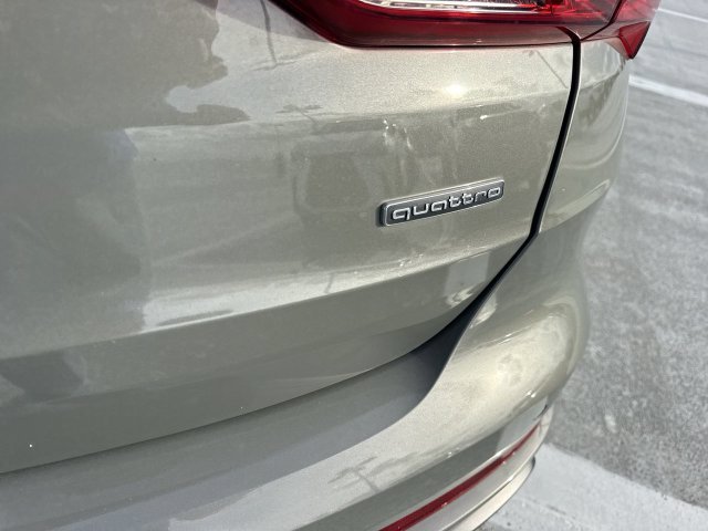 Used 2021  Audi Premium Plus image 25