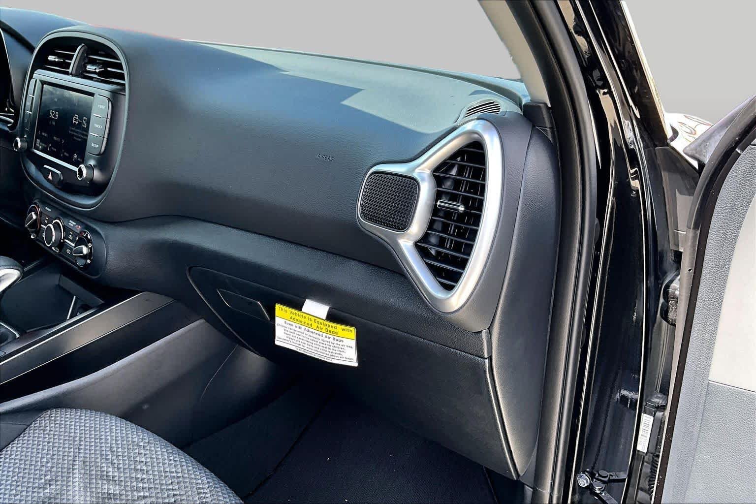 Certified Used 2025 Fusion Black Kia LX image 17