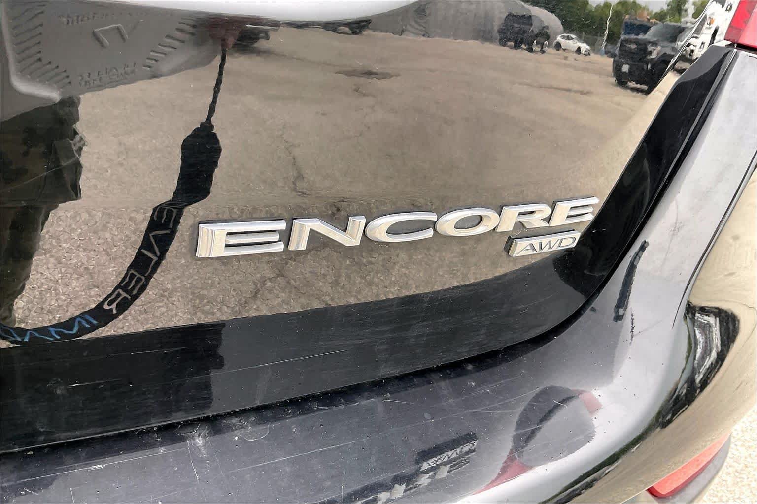 Used 2022 Ebony Twilight Metallic Buick Preferred image 10