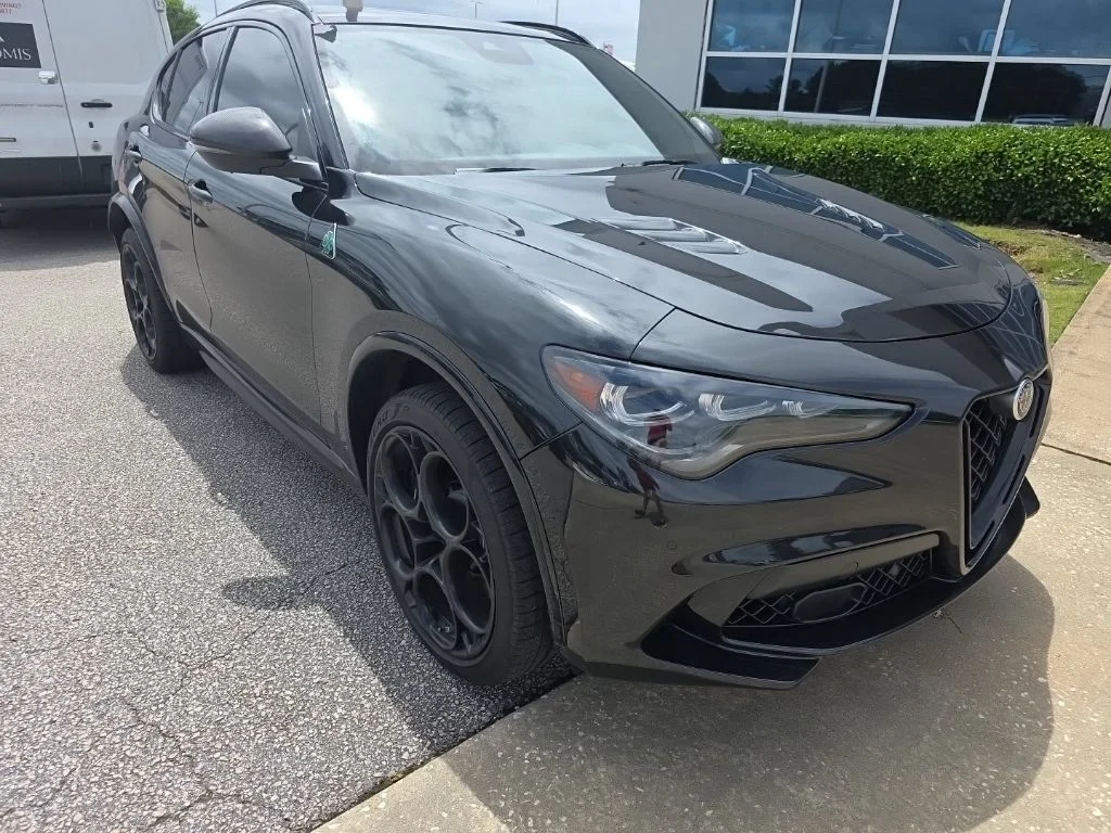 Used 2024 Vulcano Black Metallic Alfa Romeo Quadrifoglio image 10