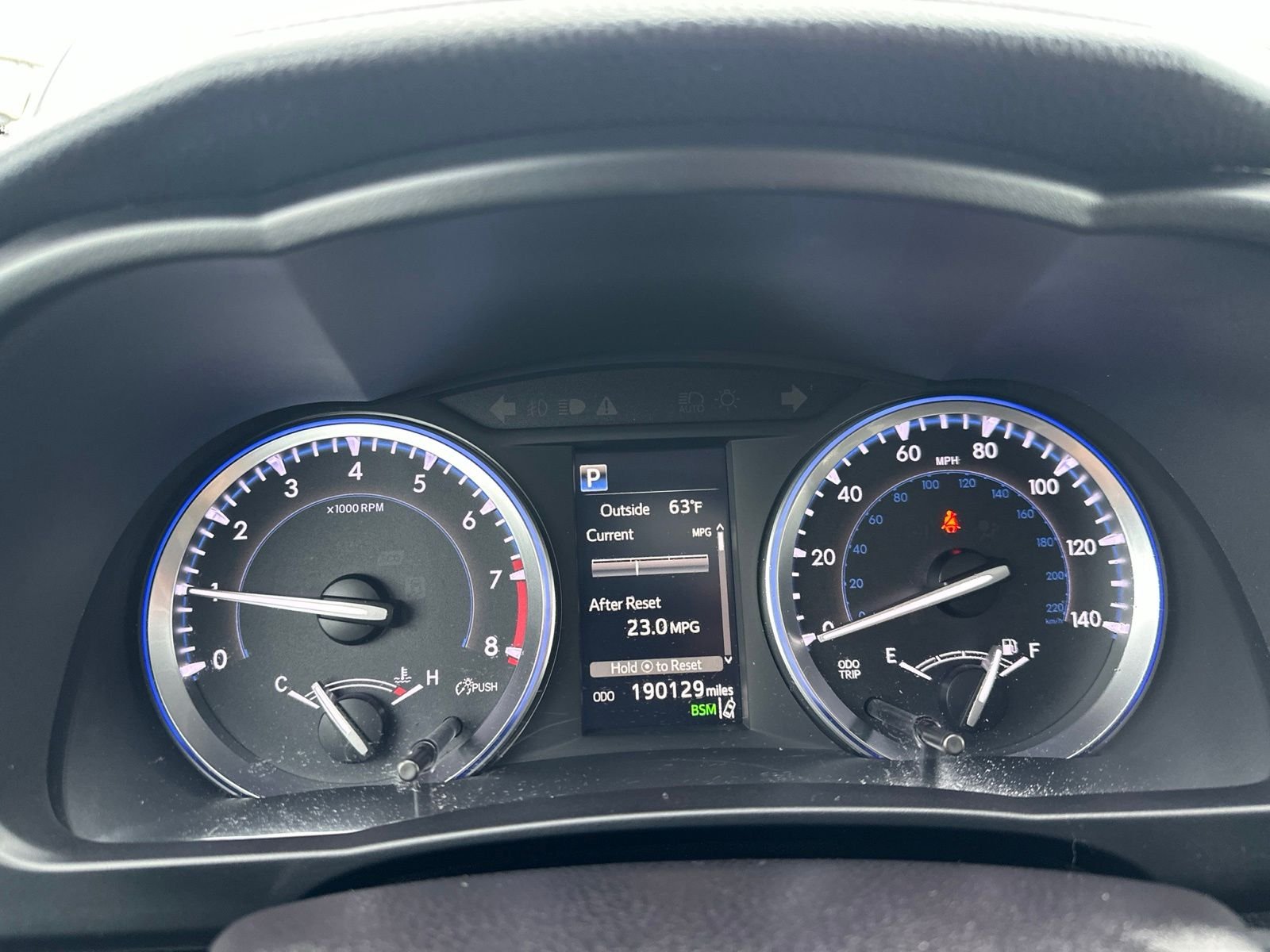 Used 2017  Toyota XLE image 54
