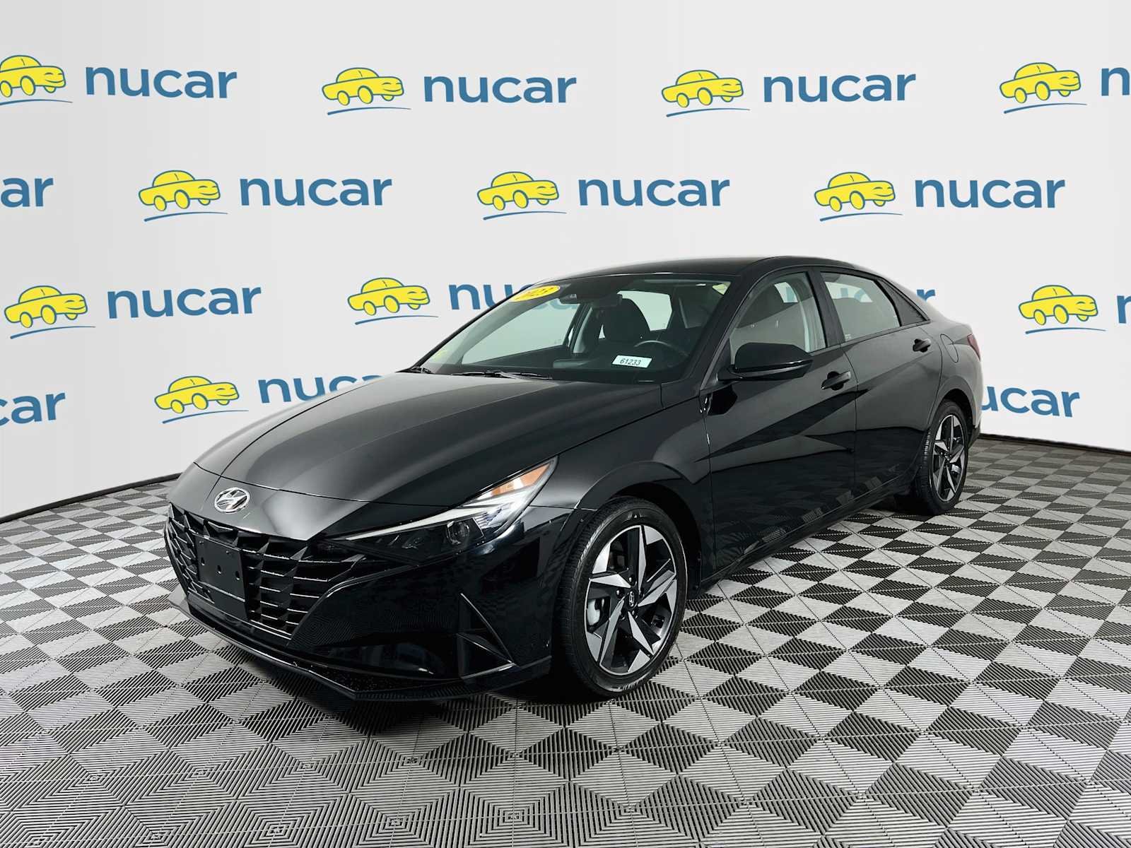 Used 2023 Onyx Black Hyundai SEL image 3