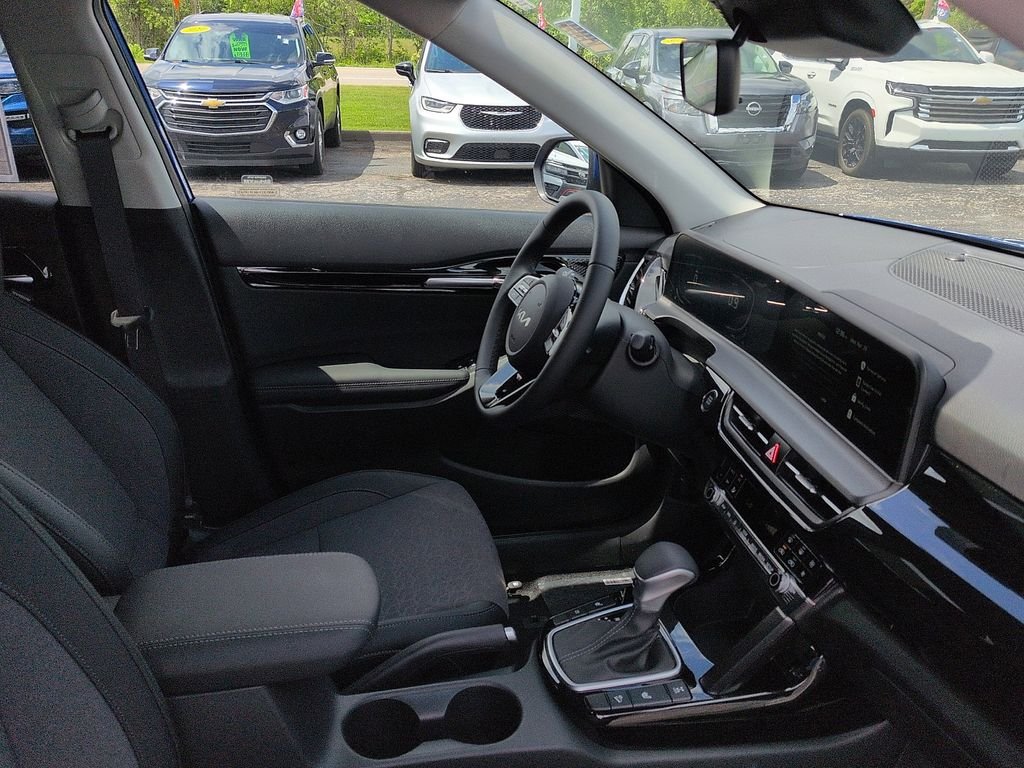 New 2026 Neptune Blue Kia S image 7