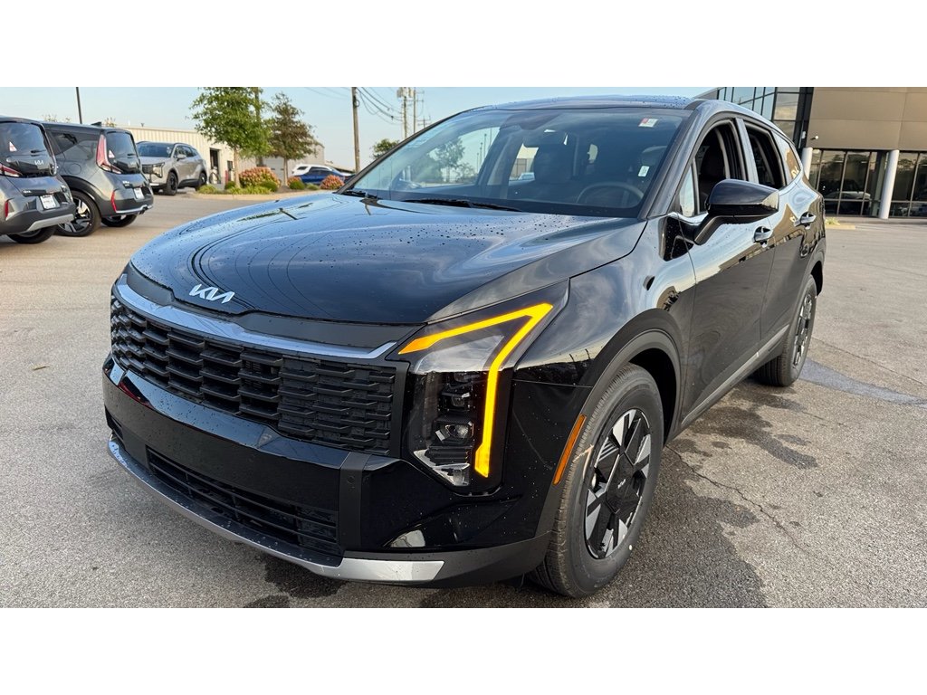 New 2026 Fusion Black Kia LX image 29