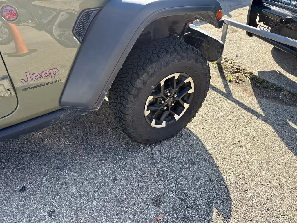 Used 2026 Green Jeep Rubicon image 22