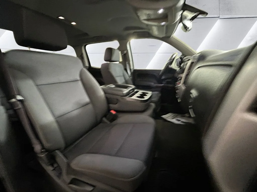 Used 2016 Black GMC SLE image 14