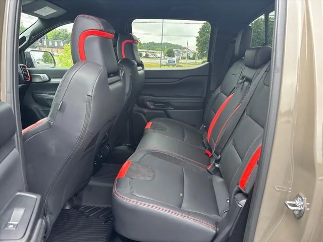 2025 Ford Ranger Raptor - Photo 16