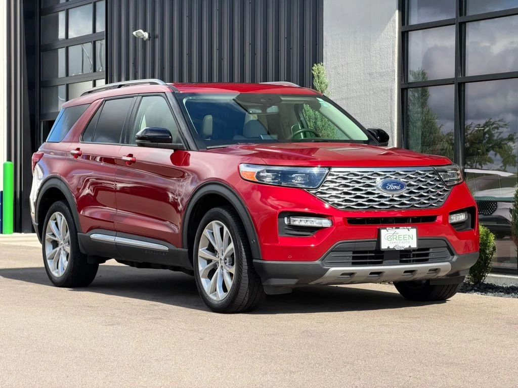 Used 2023 Red Ford Platinum image 4