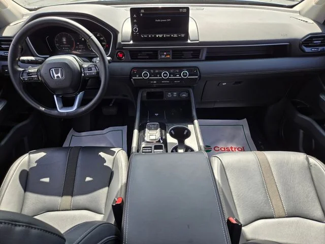 Used 2025 Black Honda EX-L image 14