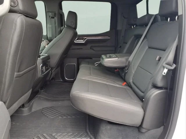 Used 2026 Polar White Tricoat Chevrolet LTZ image 19