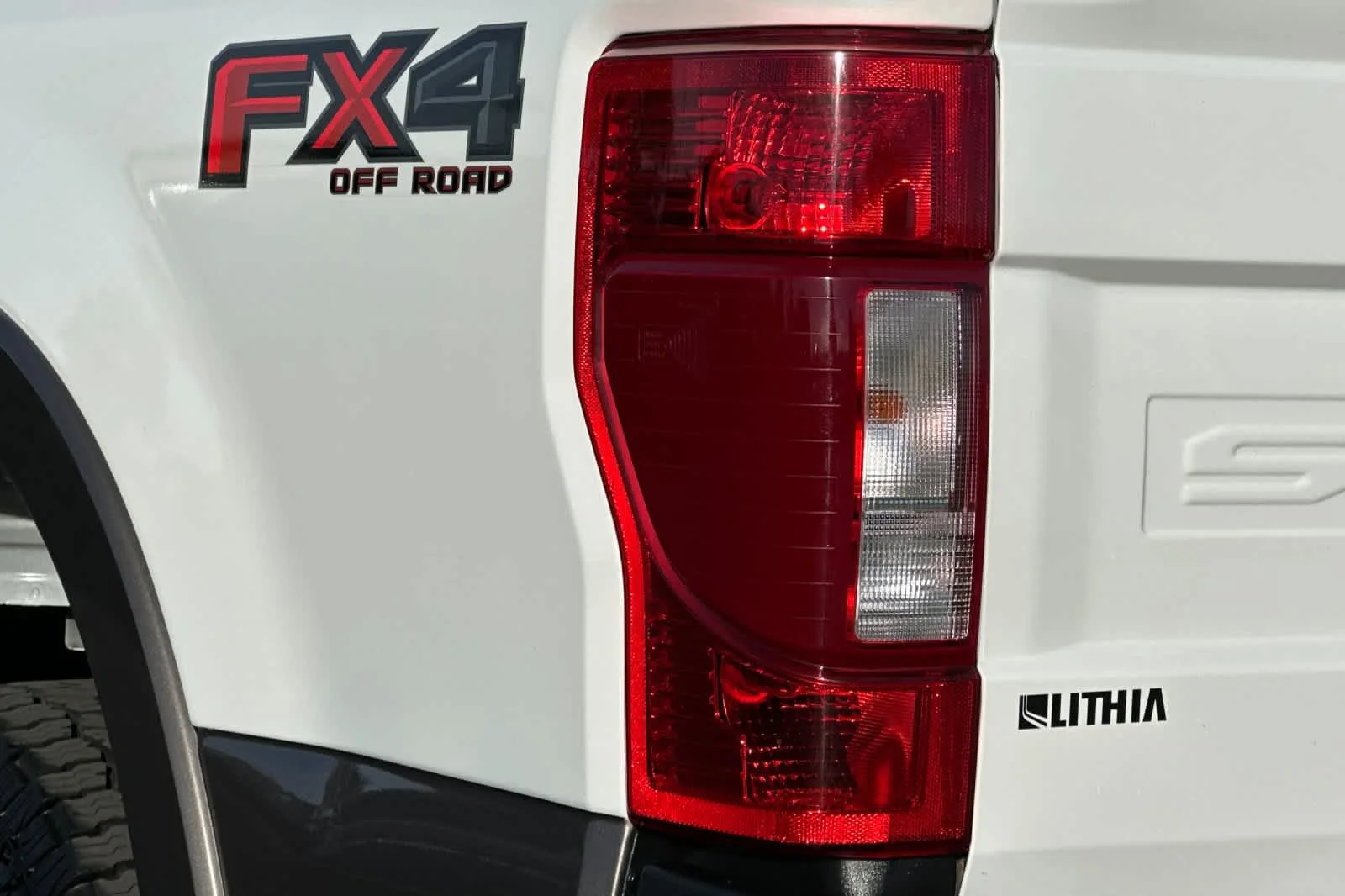 Certified Used 2022 Star White Ford LARIAT image 27