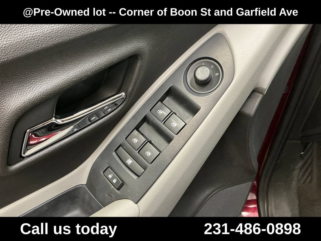 Used 2016 CRIMSON METALLIC Chevrolet LS image 17