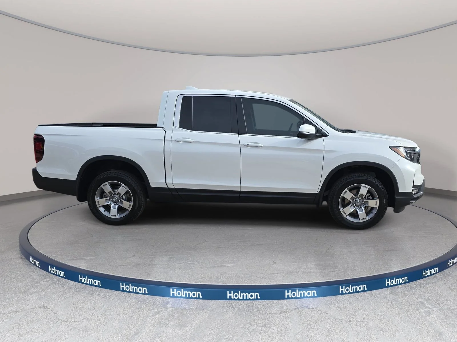 New 2026 Platinum White Pearl Honda RTL image 4