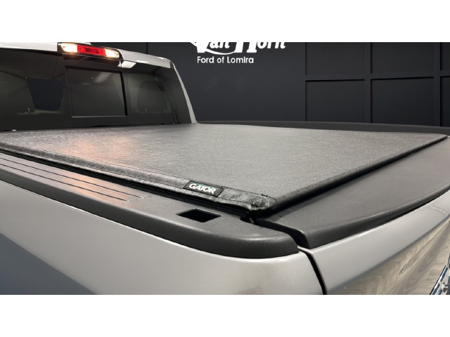 Used 2025 Billet Silver Metallic Clearcoat Ram Laramie image 28